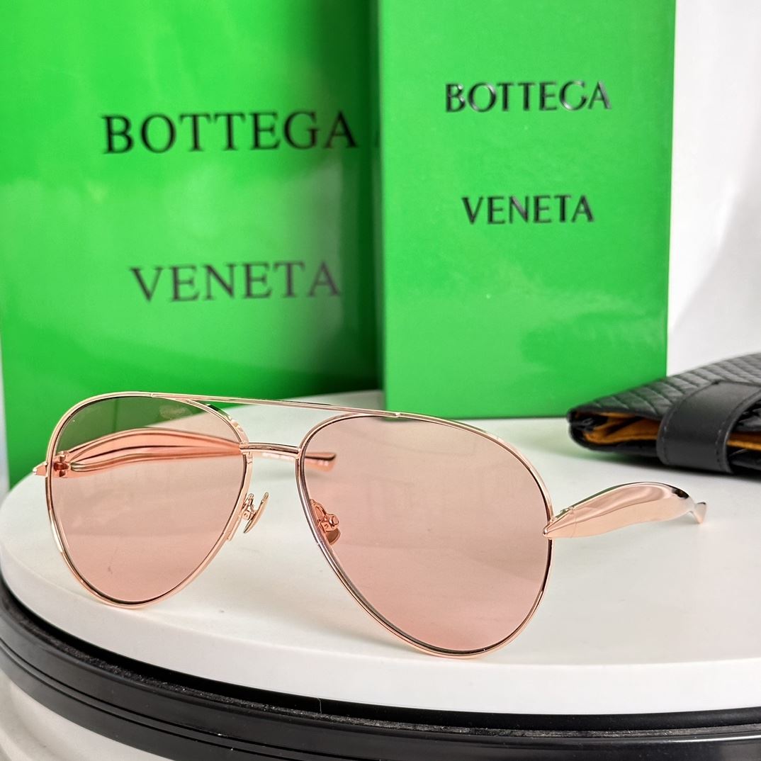 Bottega Veneta Sunglasses